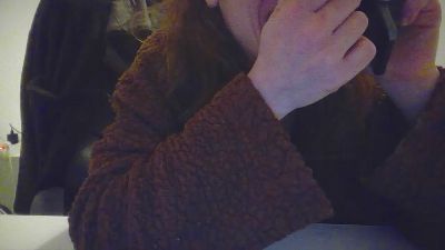 Larafoxok — Cam4 stream photo (Apr 2026)