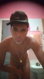 Vini18cm_novin — Cam4 stream photo (Mar 2026)