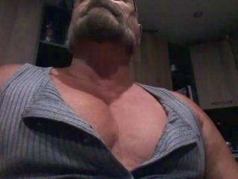 pionnier — вебкам-модель онлайн на cam4