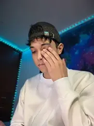 RoughDiamond_ — вебкам-модель онлайн на stripchat