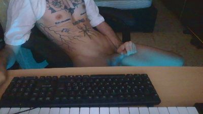 Kryk — вебкам-модель онлайн на cam4