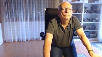 taxidancer1 — Cam4 stream photo (Sep 2026)
