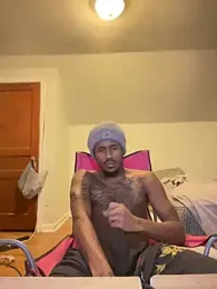 youngbull_dada — Stripchat stream photo (Feb 2026)