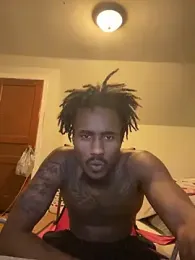 youngbull_dada — Stripchat stream photo (Feb 2026)