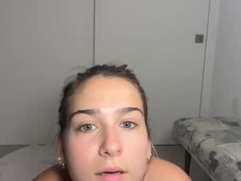 elenahere4u — Chaturbate profile photo