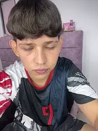 Samu_bahachira — вебкам-модель онлайн на stripchat