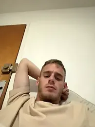boyfr18 — Stripchat stream photo (Nov 2024)