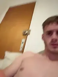 boyfr18 — Stripchat stream photo (Dec 2024)