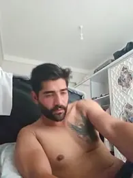 ogiday124 — Stripchat stream photo (May 2026)