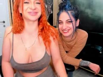 fireflowers_ — Chaturbate stream photo (Apr 2026)