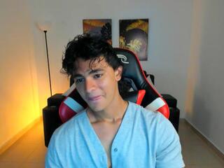 Eren Lord — flirt4free
