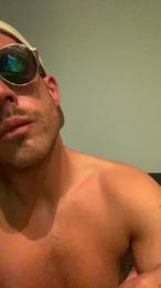 Gon539 — вебкам-модель онлайн на cam4
