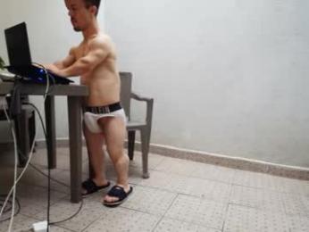 midgettripod1 — chaturbate