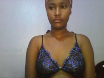 Sweet-boo — bongacams