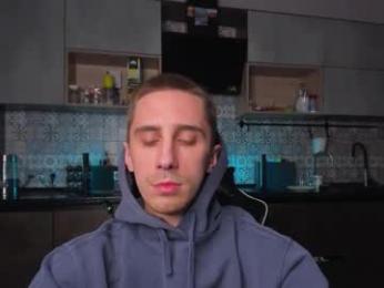 esthetics_boys — Chaturbate stream photo (Mar 2026)