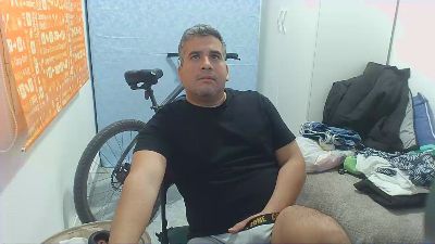 lucho2420 — Cam4 stream photo (Dec 2025)