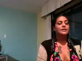 ShineyQuinn — Stripchat stream photo (Aug 2025)