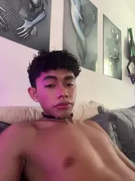 Dark_Asian1 — Stripchat stream photo (Sep 2026)