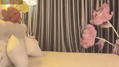IvyMiss102 — вебкам-модель онлайн на stripchat
