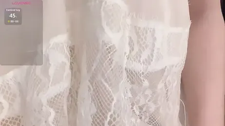 IvyMiss102 — вебкам-модель онлайн на stripchat