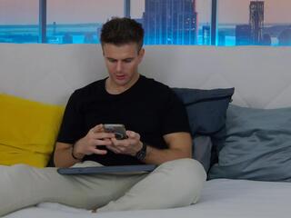 Paolo Arreola — flirt4free