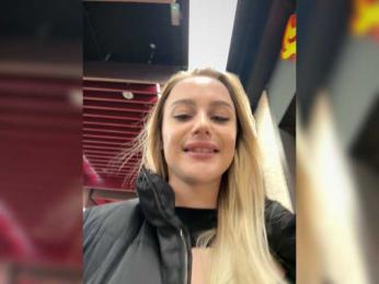 _Katrinka_ — вебкам-модель онлайн на bongacams