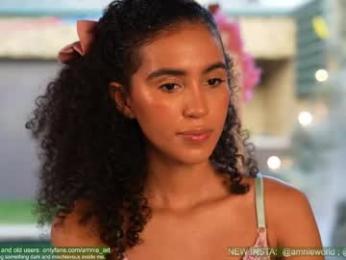 amnie_ — вебкам-модель онлайн на chaturbate