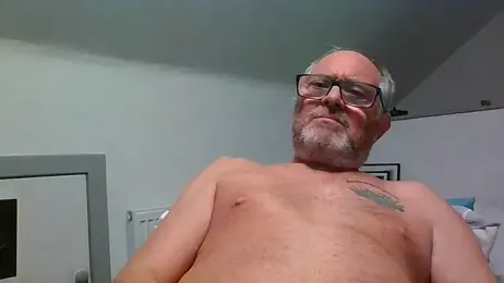 naughtygrandad1 — вебкам-модель онлайн на stripchat