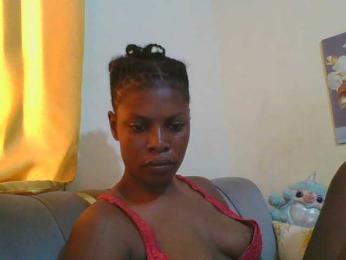 Blacksweetbeb — bongacams