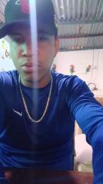 genderson — вебкам-модель онлайн на cam4