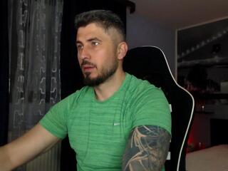 Andy Nice — вебкам-модель онлайн на flirt4free