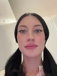 Melissa_crazy — вебкам-модель онлайн на stripchat