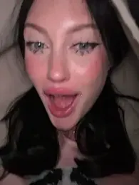 Melissa_crazy — вебкам-модель онлайн на stripchat