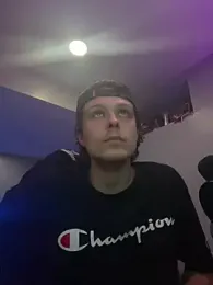 8inchesfr — Stripchat stream photo (Sep 2026)