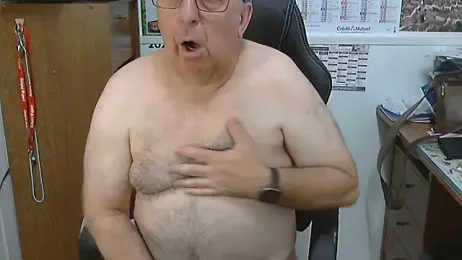 momololo7261 — Stripchat stream photo (Aug 2026)