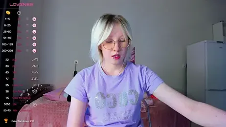 Allettaevee — Stripchat stream photo (Apr 2026)