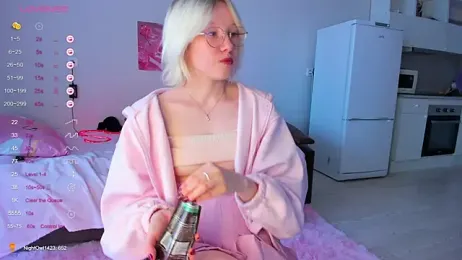 Allettaevee — Stripchat stream photo (Apr 2026)