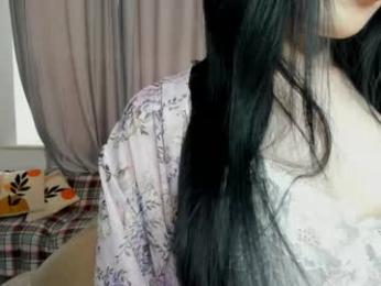 light_my_f1re — вебкам-модель онлайн на chaturbate