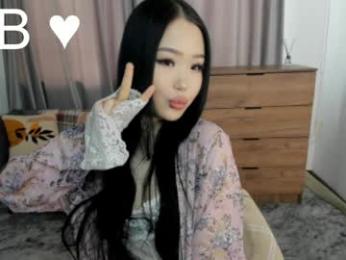 light_my_f1re — вебкам-модель онлайн на chaturbate