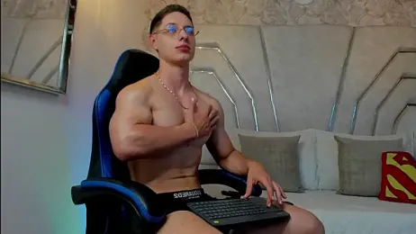 MAXTHOMSON — Stripchat stream photo (Jul 2026)