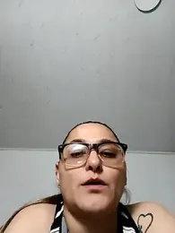 pareja_latina1483 — Stripchat stream photo (Jan 2026)