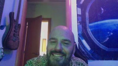 superchuk1 — вебкам-модель онлайн на cam4