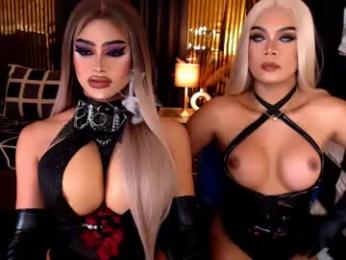 athisamoore — вебкам-модель онлайн на chaturbate