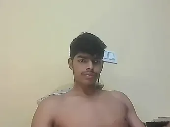 monster_33 — вебкам-модель онлайн на stripchat