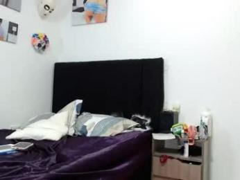 preciosa15 — Chaturbate stream photo (May 2026)