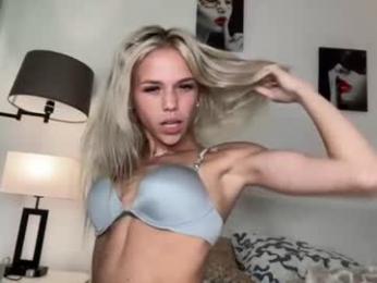 emmaabennett — вебкам-модель онлайн на chaturbate