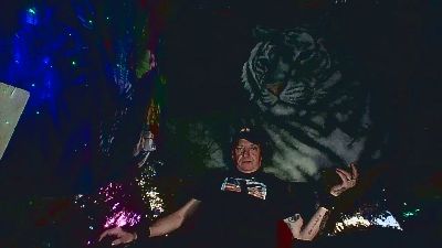 biteme69691 — Cam4 stream photo (Apr 2026)