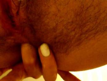 Elena7564 — вебкам-модель онлайн на bongacams