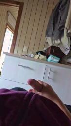 Mompisv — Cam4 stream photo (Apr 2026)