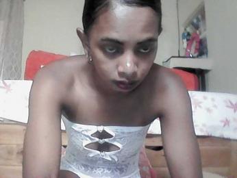 Madayana — Bongacams stream photo (Apr 2026)